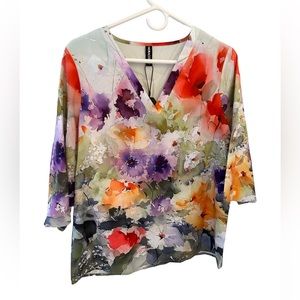 Beautiful, 3/4 length sleeve watercolor blouse, perfect for spring!